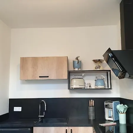 Le Loft Vintage Avec Netflix, Velos, Parking Gratuit Apartamento