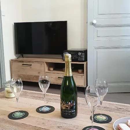 Le Loft Vintage Avec Netflix, Velos, Parking Gratuit *