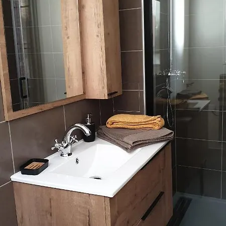 דירה Le Loft Vintage Avec Netflix, Velos, Parking Gratuit Épernay