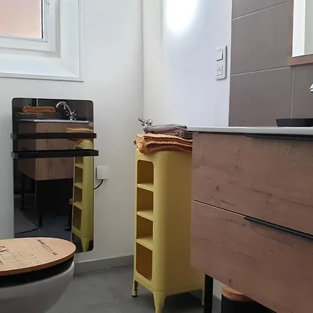 Le Loft Vintage Avec Netflix, Velos, Parking Gratuit * Épernay